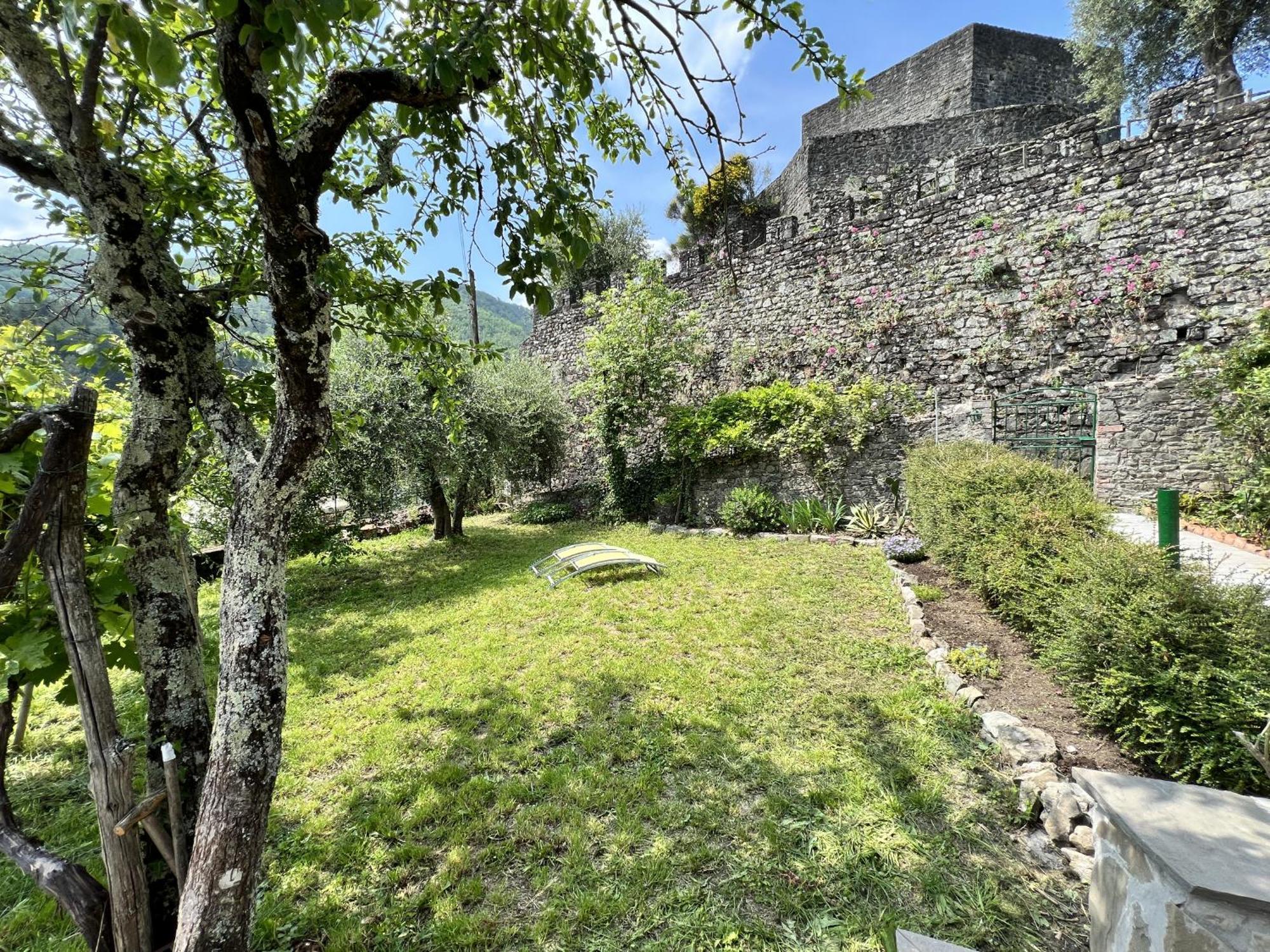 La Finestra Di Dante Apartment Mulazzo Exterior photo