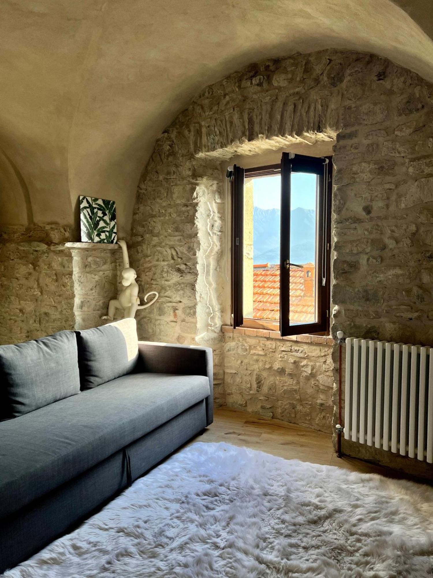 La Finestra Di Dante Apartment Mulazzo Exterior photo